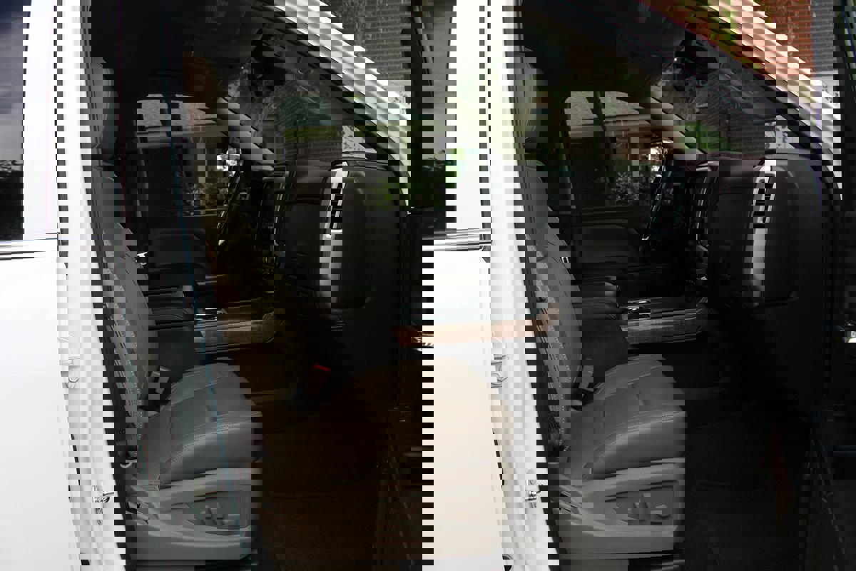 Used 2017 GMC Sierra 1500 SLT image 17