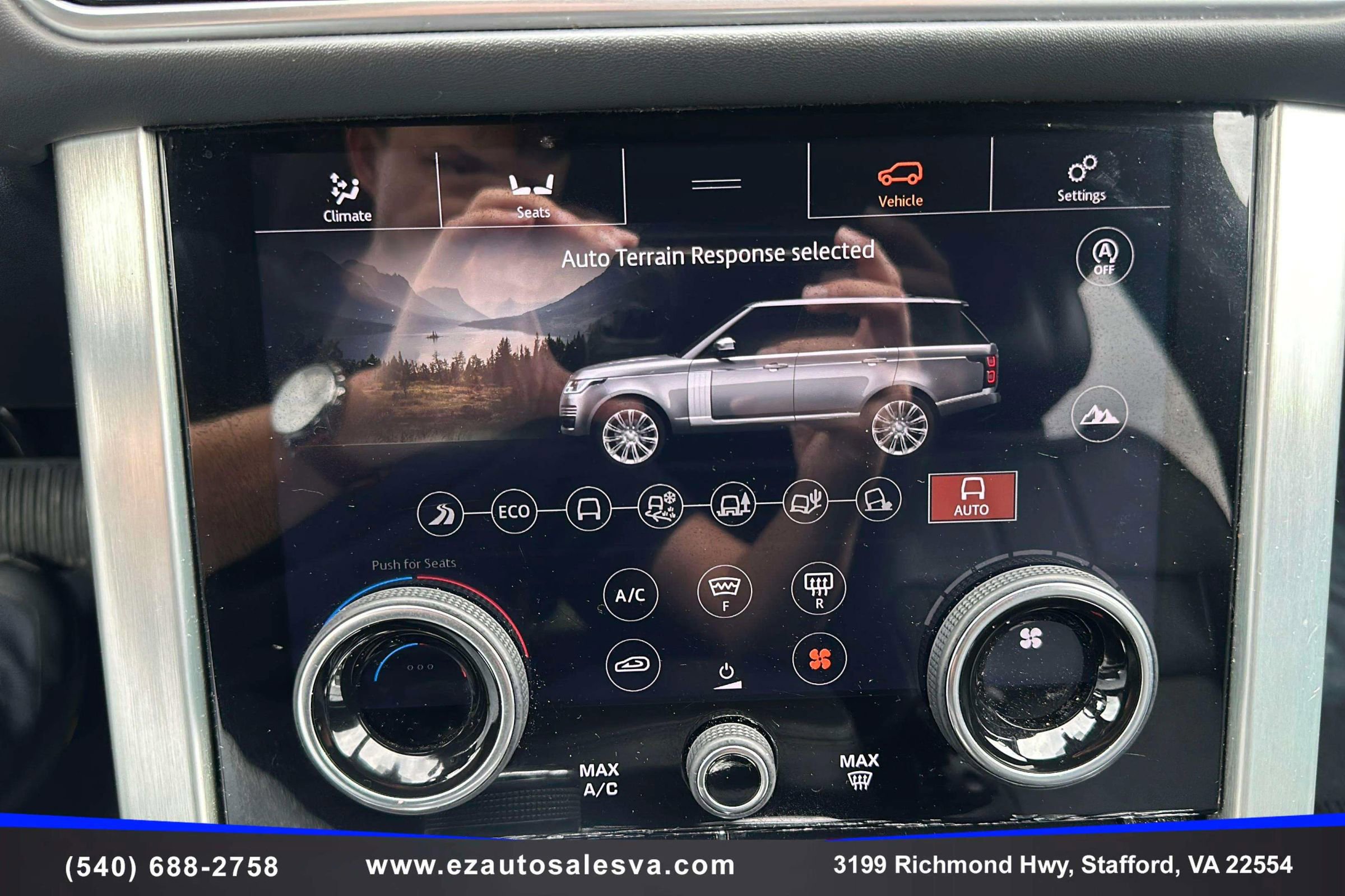 Used 2018 Land Rover Range Rover Supercharged image 26