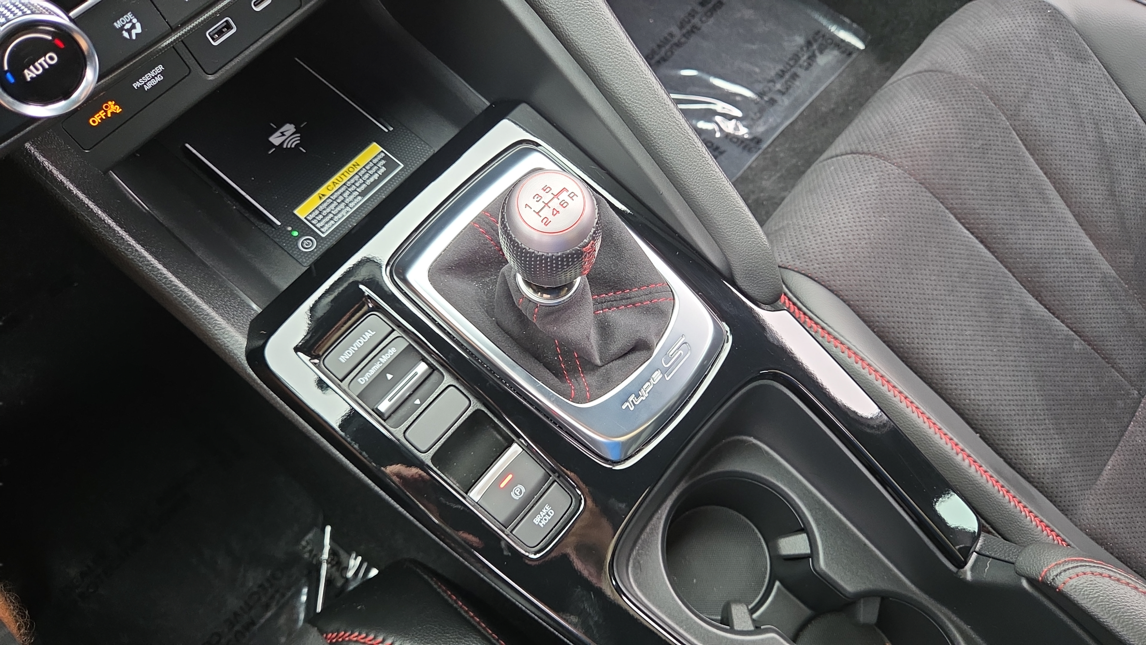 Certified 2025 Acura Integra Type S FWD image 31
