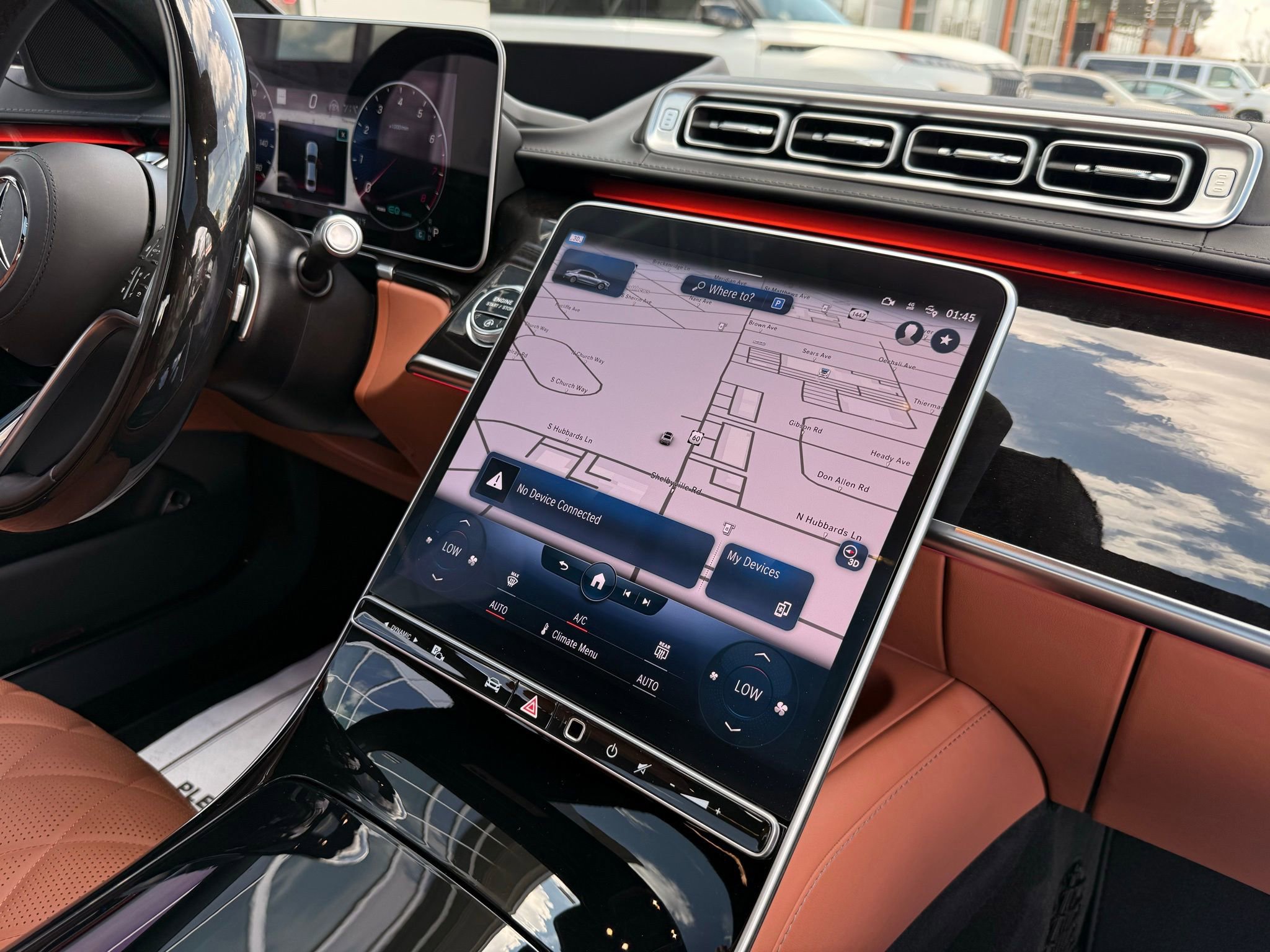 Used 2022 Mercedes-Benz S 580 4MATIC Sedan w/ AMG Line Package image 26