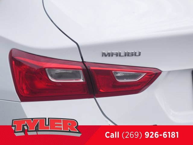 Used 2024 Chevrolet Malibu LT FWD image 12