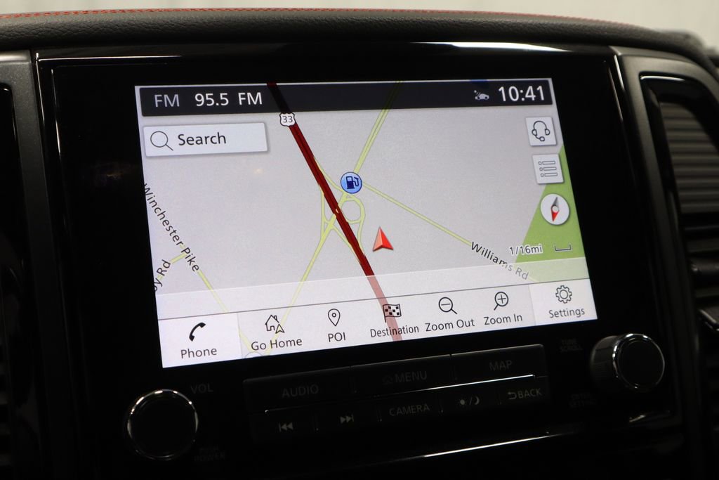 Used 2023 Nissan Titan PRO-4X w/ Pro-4x Convenience Package image 2