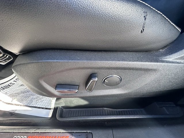 Used 2019 Ford Edge ST w/ Convenience Package image 11