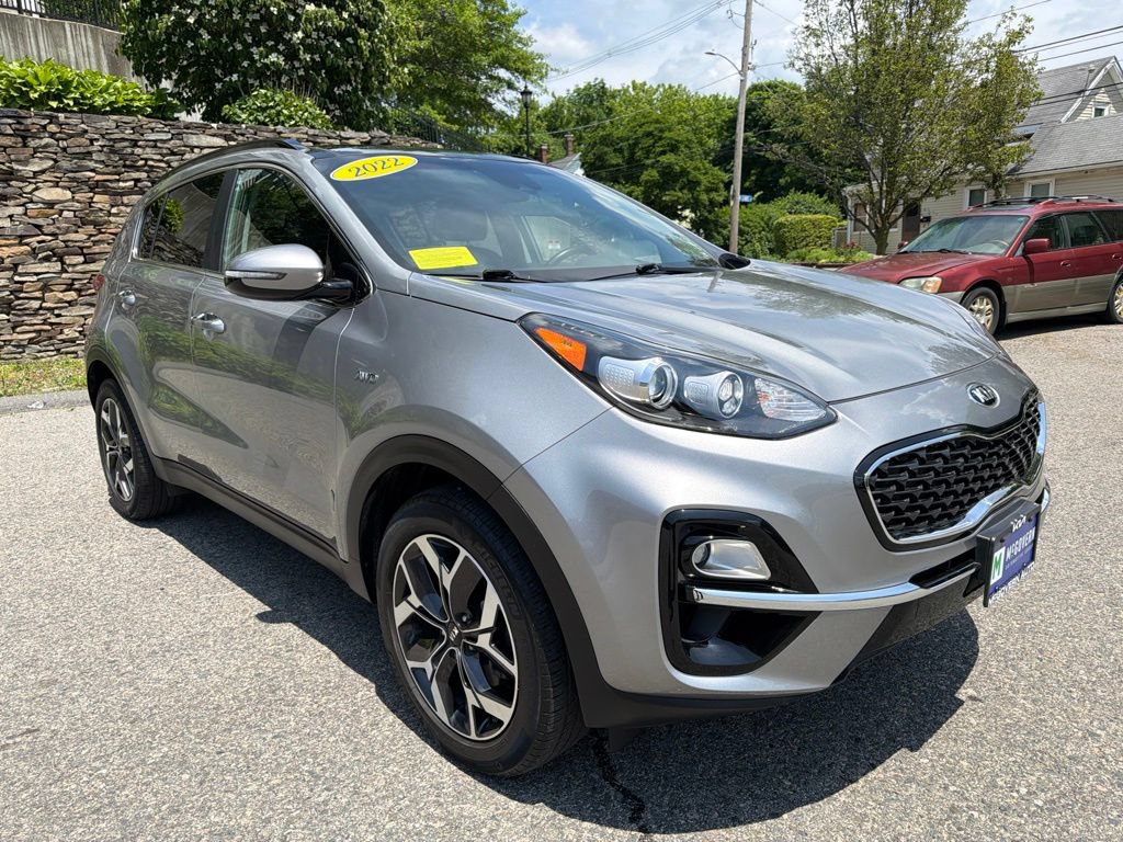 Certified 2022 Kia Sportage EX AWD/4WD image 8