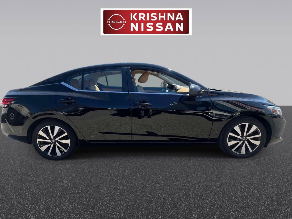 Used 2023 Nissan Sentra SV w/ SV Premium Package image 6