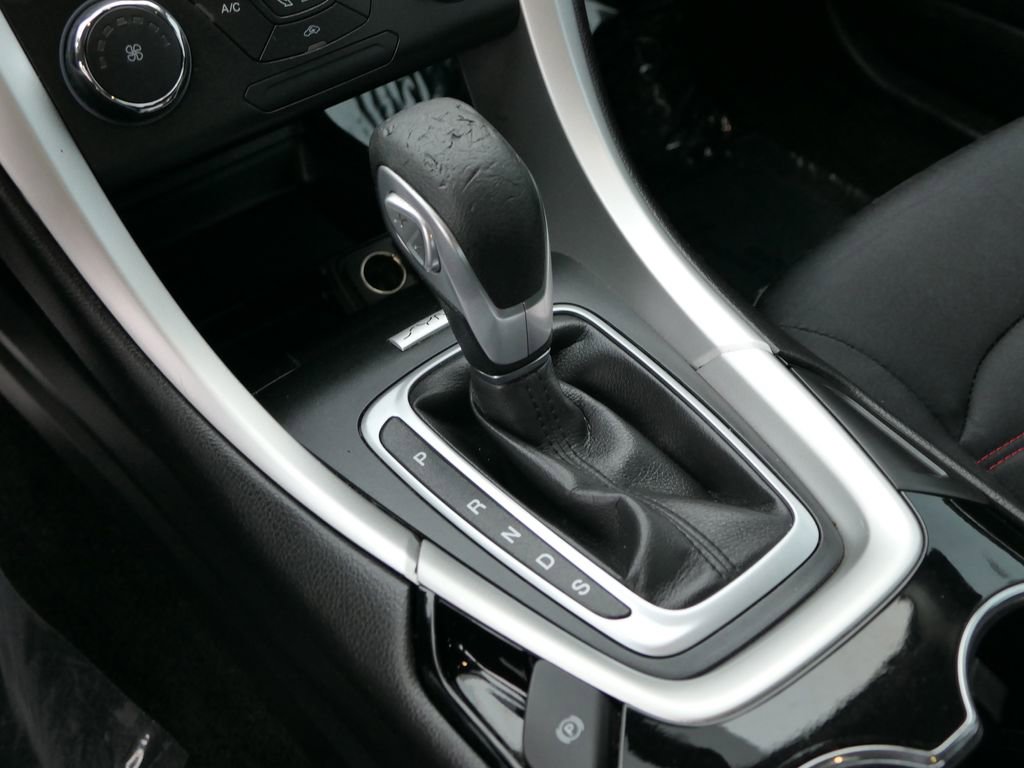 Used 2015 Ford Fusion SE w/ Equipment Group 201A image 23