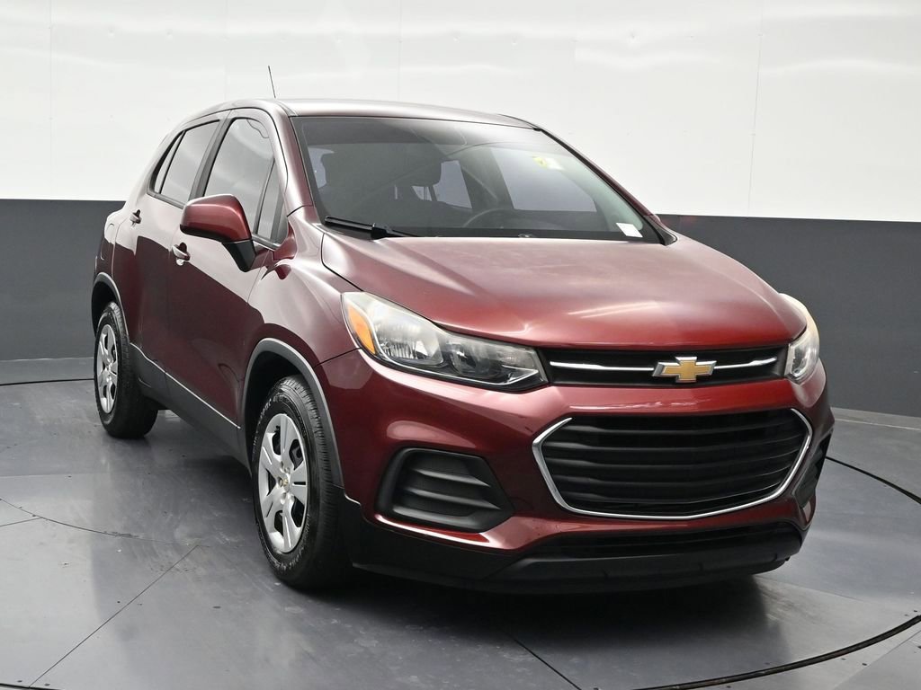 Used 2017 Chevrolet Trax LS FWD image 8