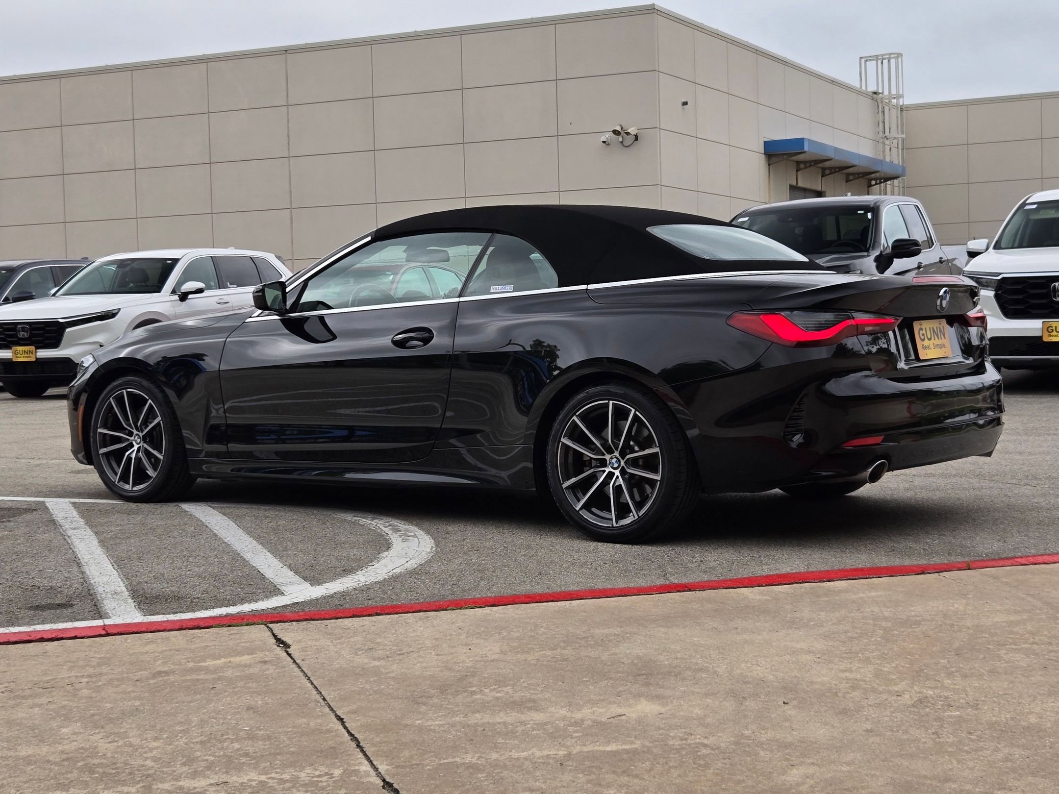 Used 2024 BMW 430i Convertible RWD image 5