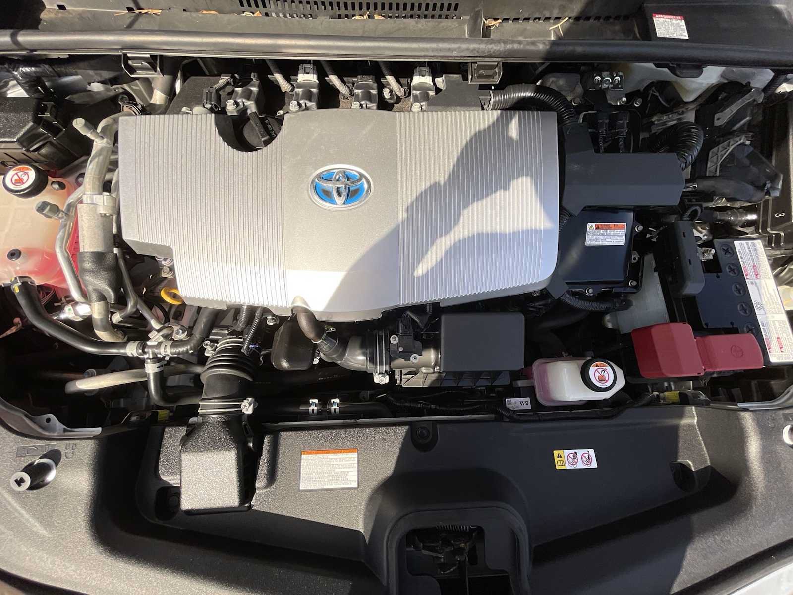 Used 2020 Toyota Prius Prime LE FWD image 18