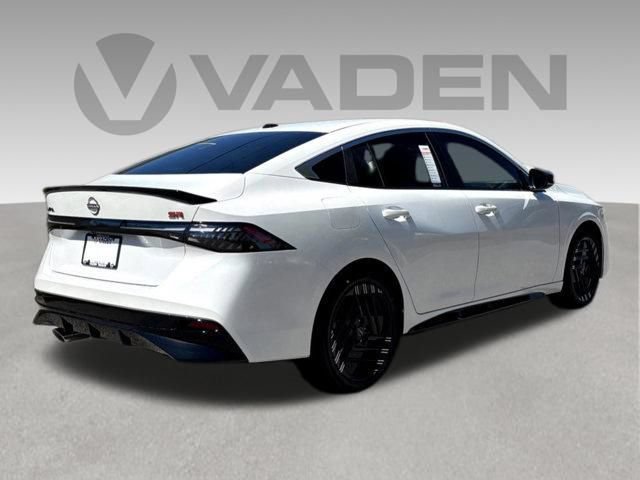 New 2026 Nissan Sentra SR w/ SR All Weather Package FWD image 25