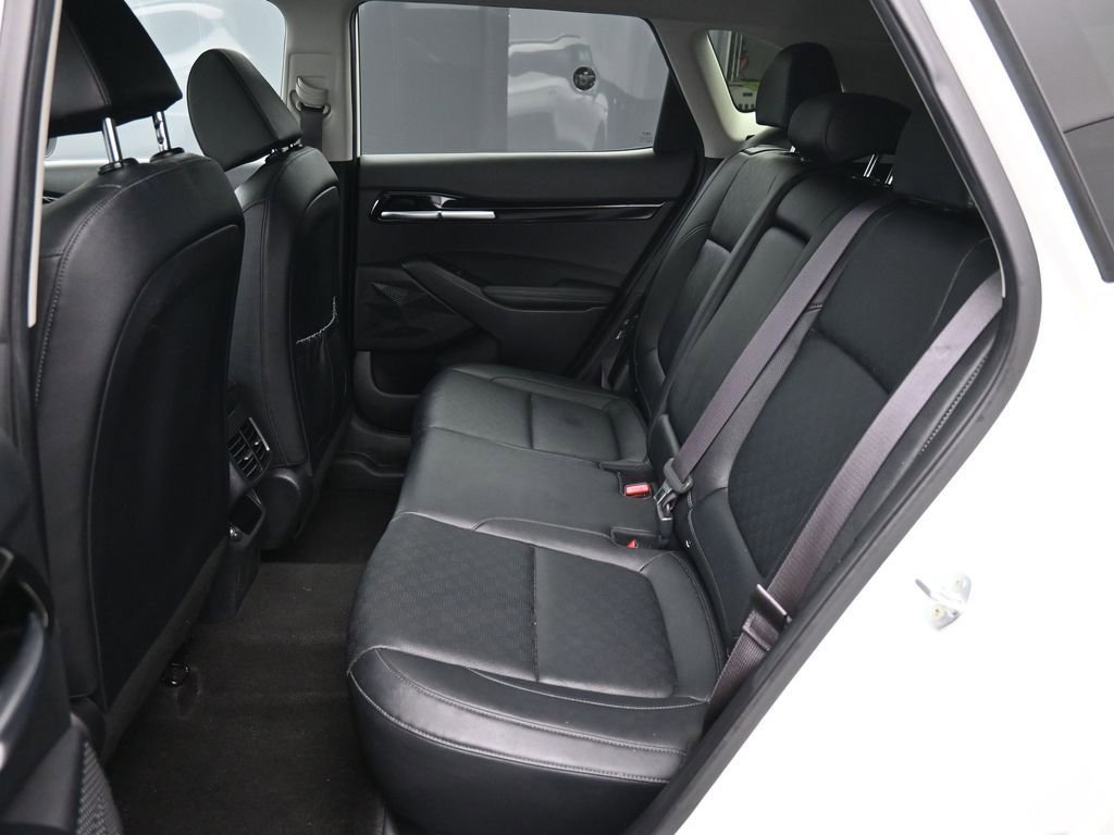 Certified 2022 Kia Seltos EX image 21