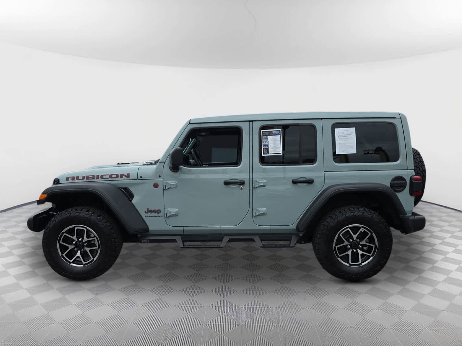 Used 2024 Jeep Wrangler Unlimited Rubicon w/ Technology Group image 3