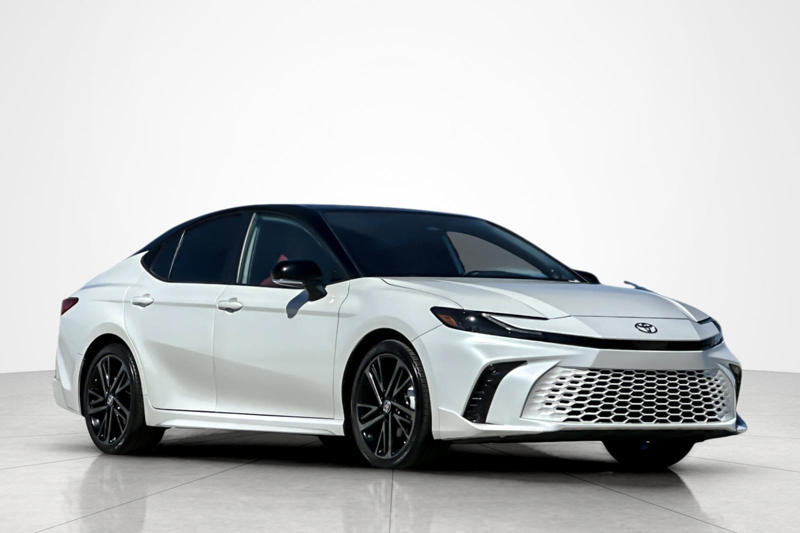 Certified 2025 Toyota Camry XSE w/ Premium Package FWD image 7