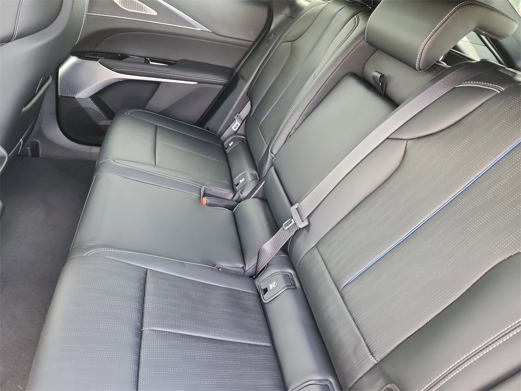 New 2026 Cadillac Lyriq Premium Luxury image 23