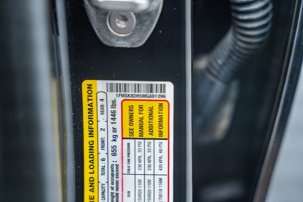 Certified 2021 Ford Explorer XLT w/ Equipment Group 202A image 43