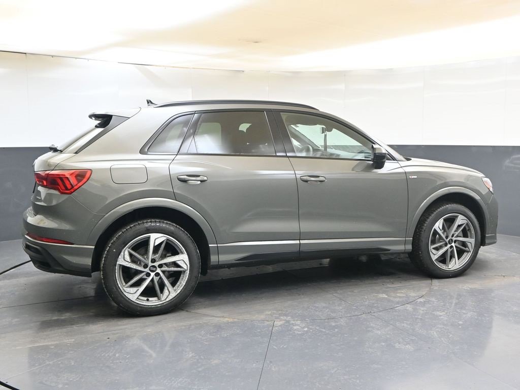 New 2025 Audi Q3 2.0T Premium image 6