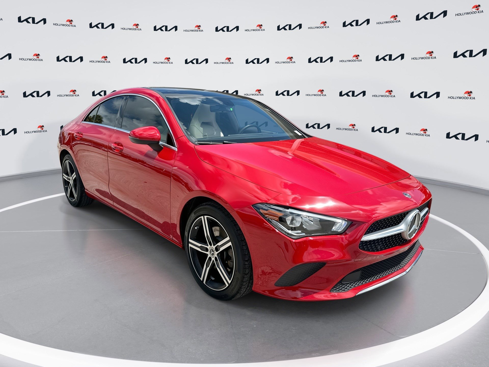 Used 2020 Mercedes-Benz CLA 250 image 1