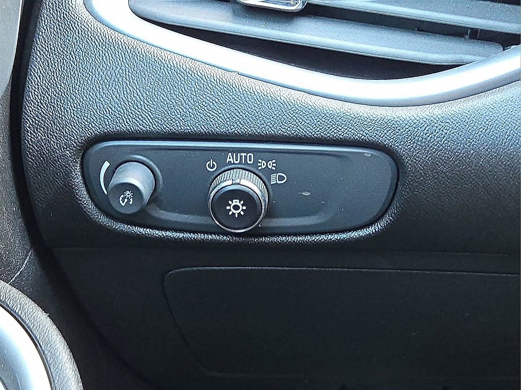 Used 2024 Chevrolet Malibu RS image 24