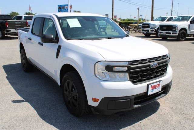 Used 2022 Ford Maverick XL FWD image 3
