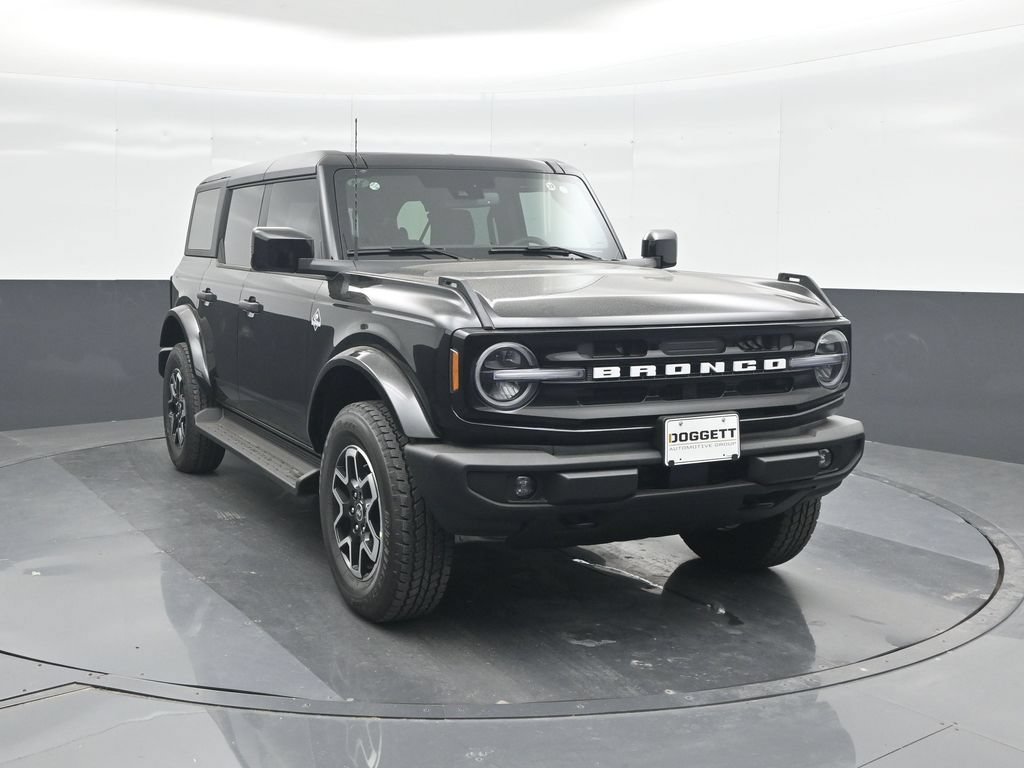 New 2026 Ford Bronco Outer Banks AWD/4WD image 8