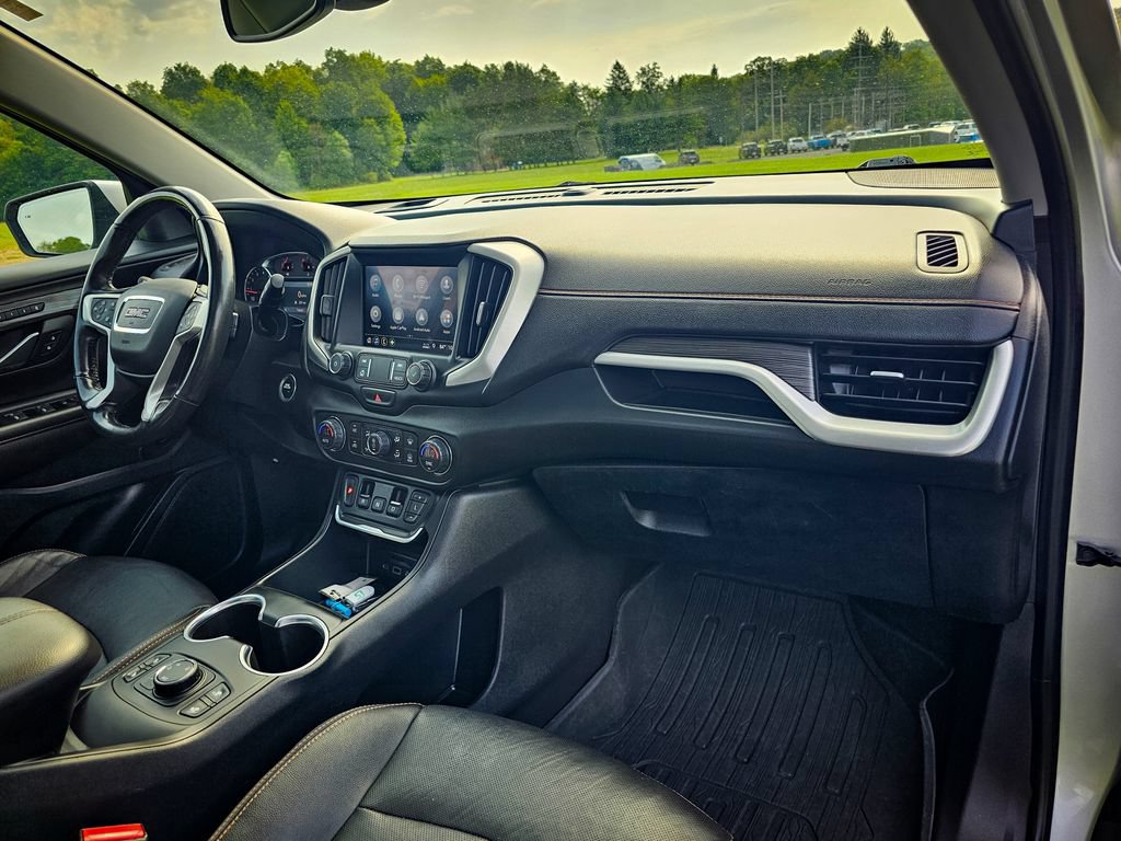 Used 2020 GMC Terrain SLT w/ Preferred Package AWD/4WD image 39