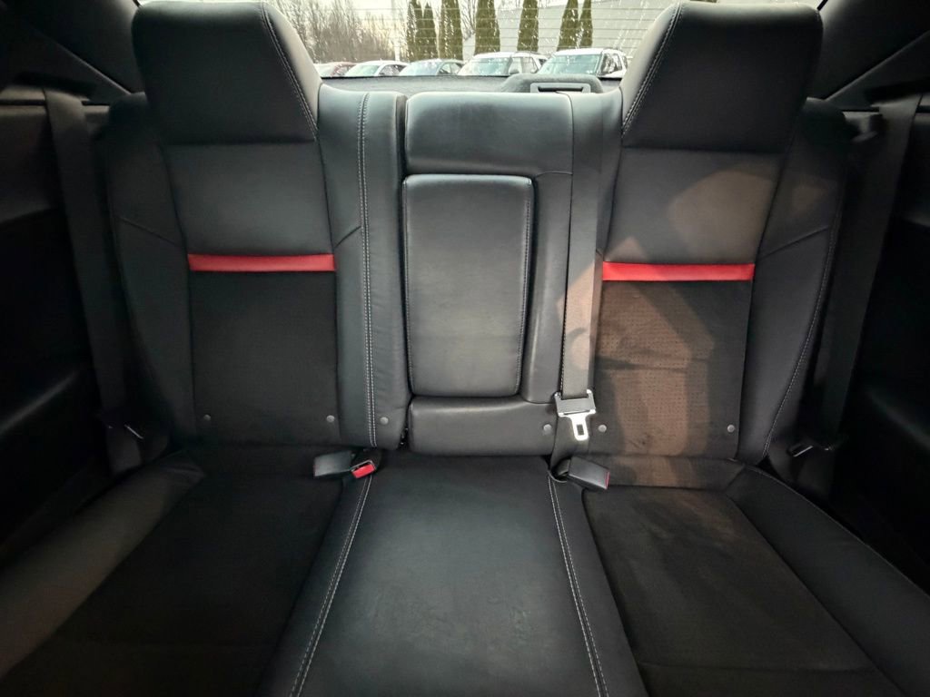 Used 2009 Dodge Challenger SRT8 w/ SRT Option Group II image 10