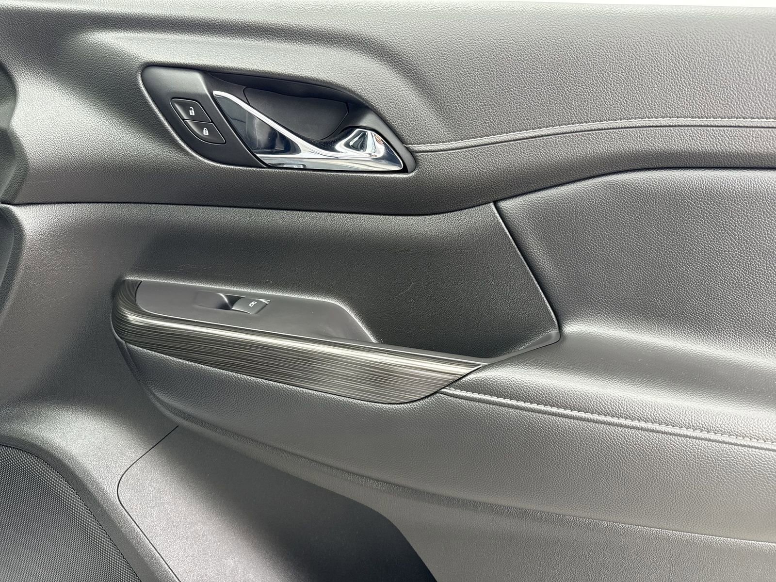 Used 2020 GMC Acadia SLT image 37