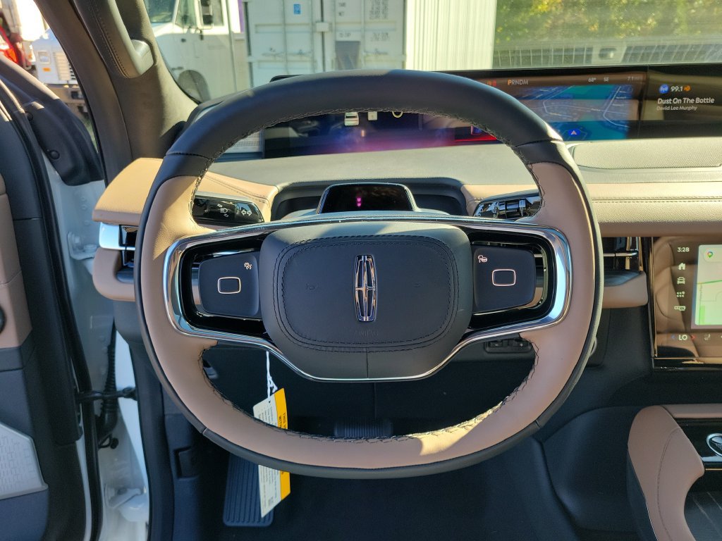New 2027 Lincoln Navigator L Black Label AWD/4WD image 24