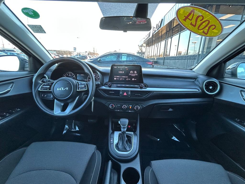 Used 2024 Kia Forte LXS w/ LXS Technology Package image 19