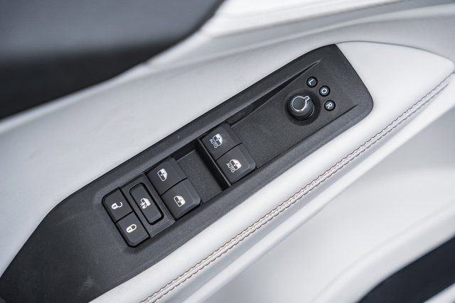 New 2026 Jeep Cherokee Overland image 49