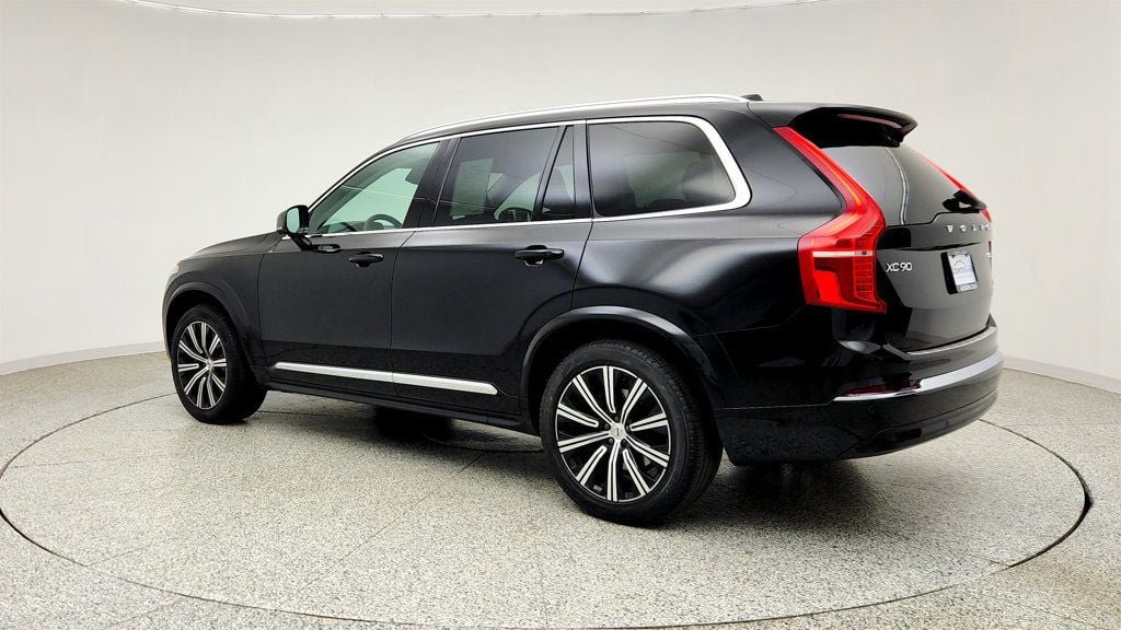 Used 2024 Volvo XC90 B5 Core w/ Protection Package Premier AWD/4WD image 7
