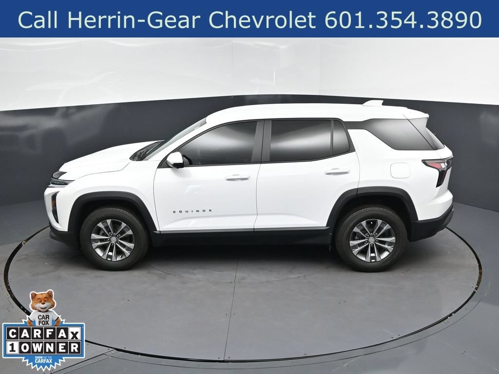 Used 2025 Chevrolet Equinox LT w/ Safety and Technology Package FWD image 33