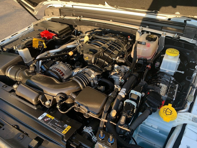 Used 2023 Jeep Gladiator Sport AWD/4WD image 27