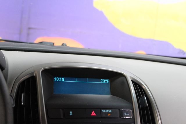 Used 2012 Buick Verano FWD image 19