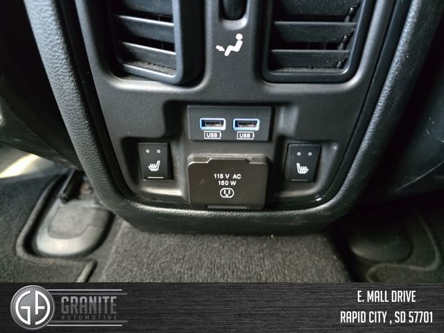 Used 2024 Dodge Durango GT image 33