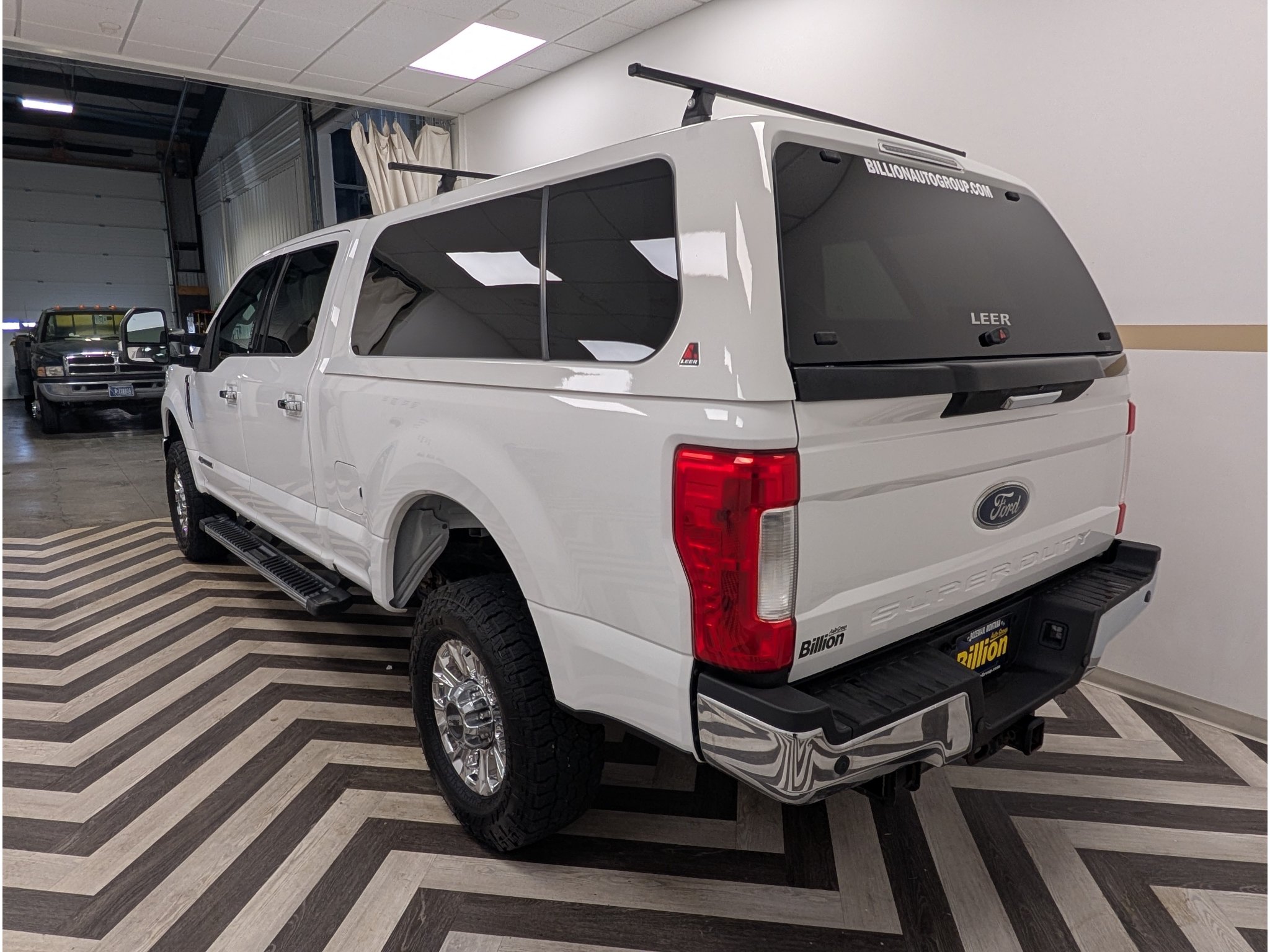 Used 2018 Ford F350 XLT w/ XLT Premium Package AWD/4WD image 23