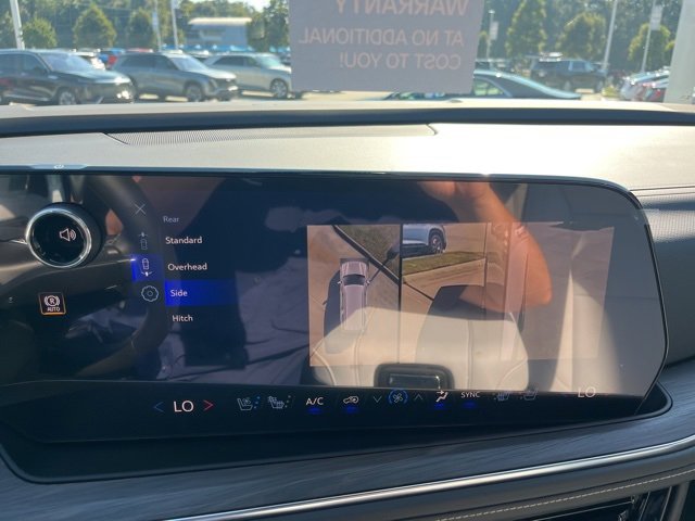 New 2026 Chevrolet Suburban Premier w/ Sun And Tow Package image 32