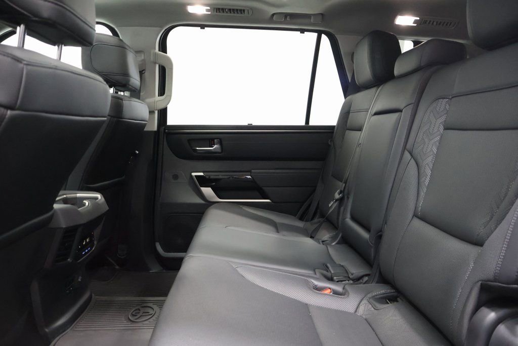 Used 2023 Toyota Sequoia Limited image 27