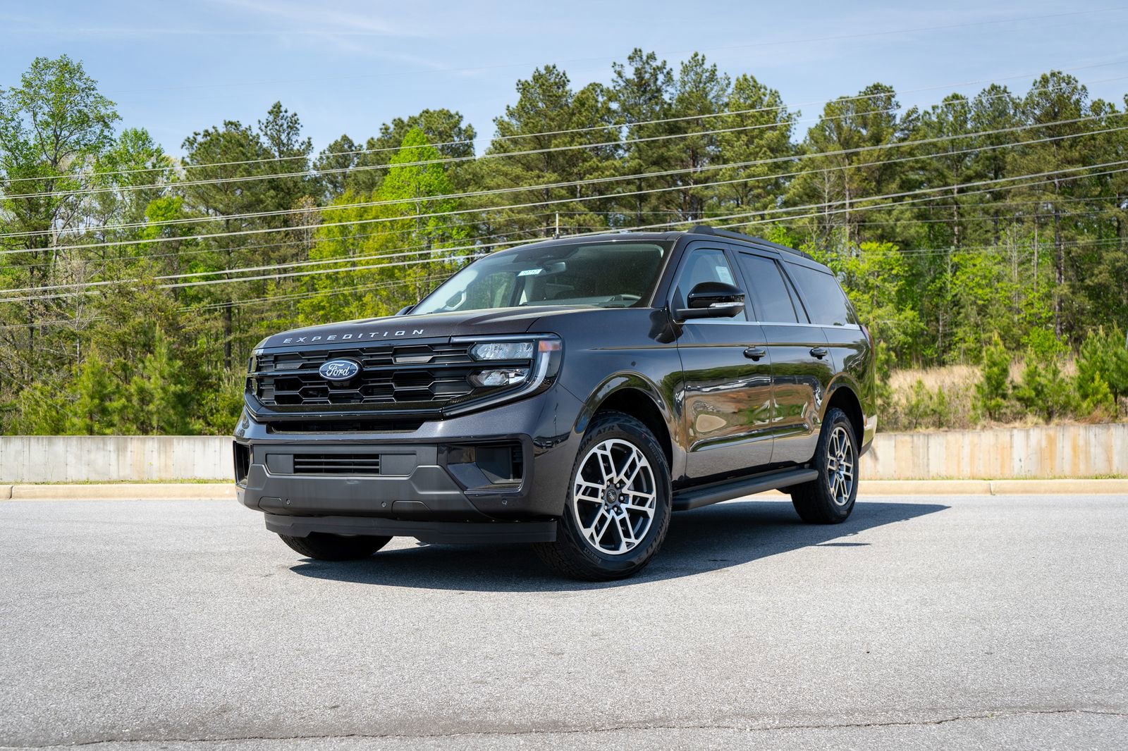 New 2026 Ford Expedition Active AWD/4WD image 1