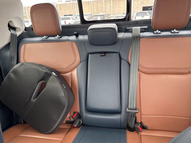 Used 2022 Ford Maverick Lariat w/ Lariat Luxury Package image 11