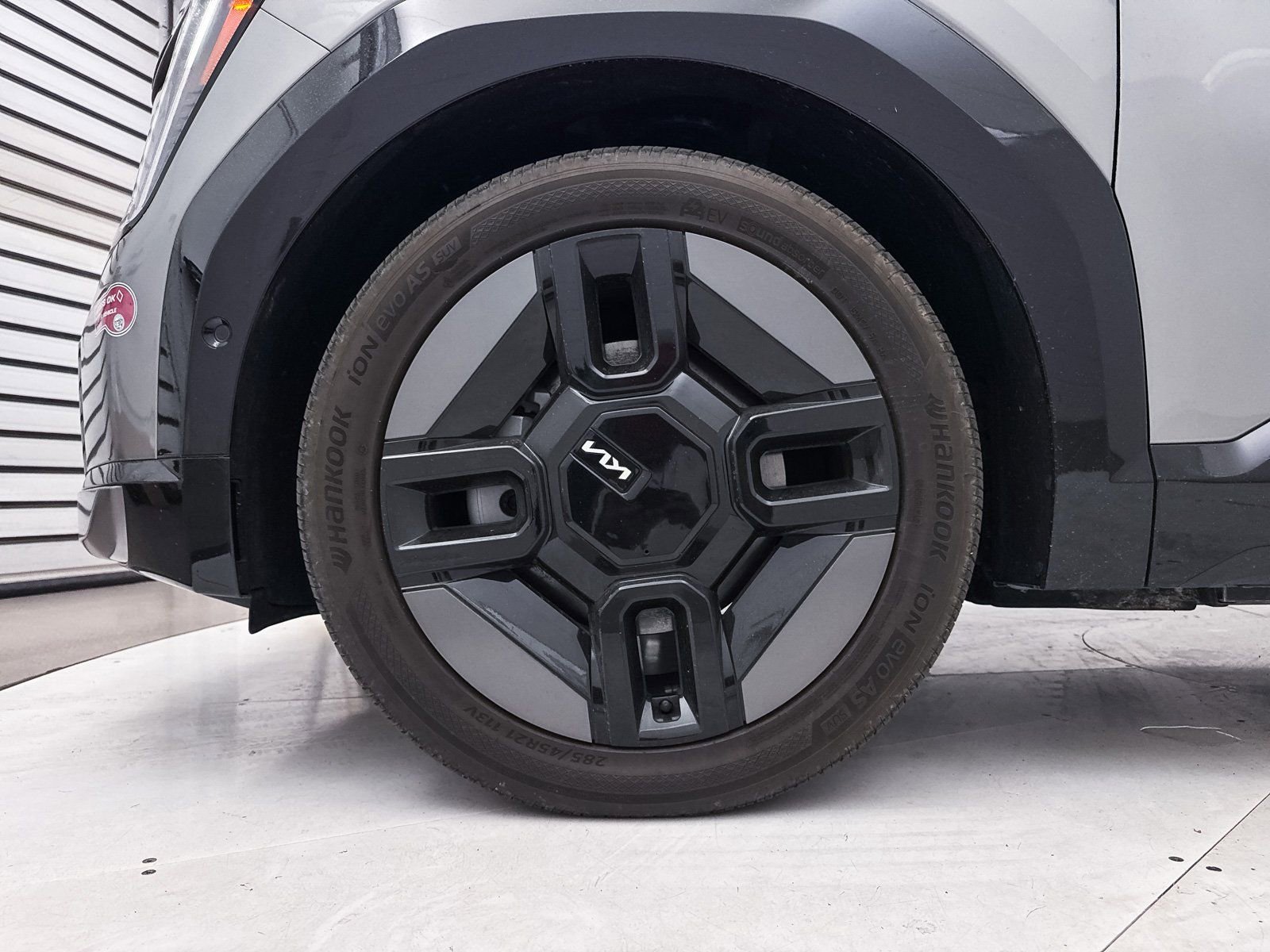 Used 2024 Kia EV9 GT-Line image 15