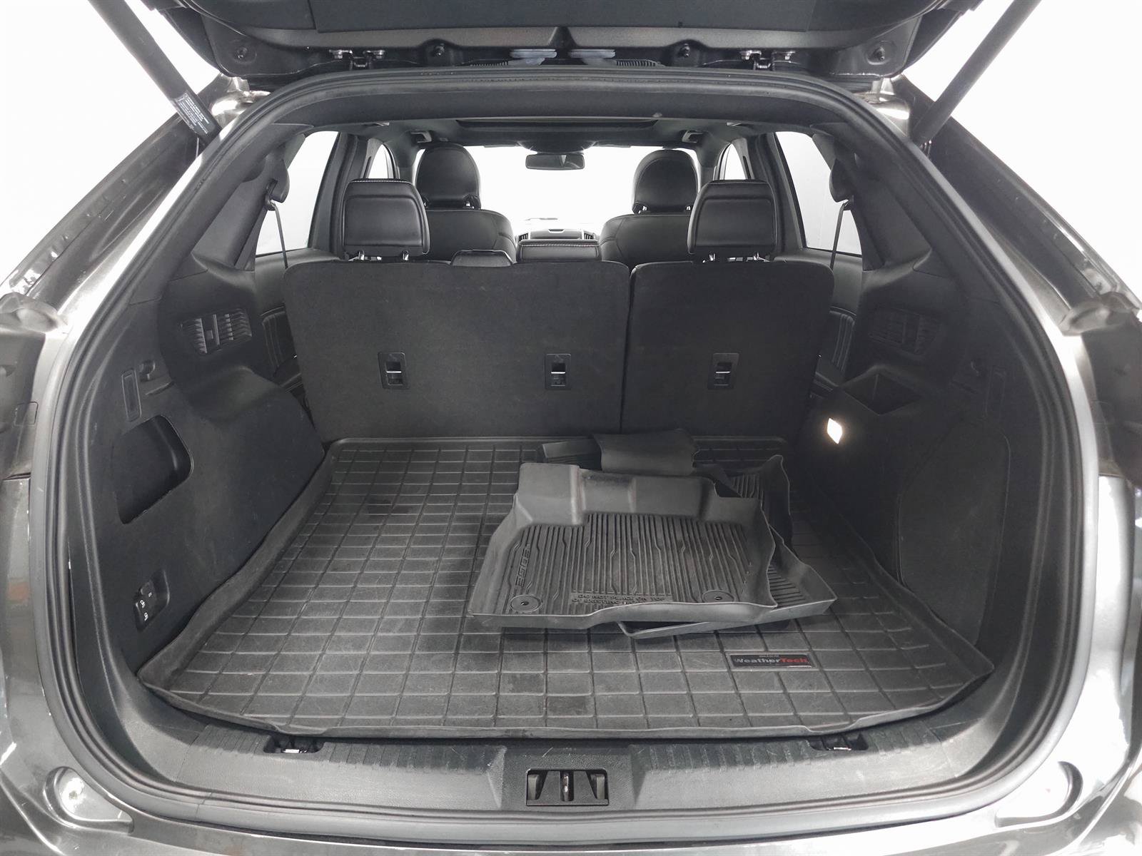 Used 2019 Ford Edge ST AWD/4WD image 13