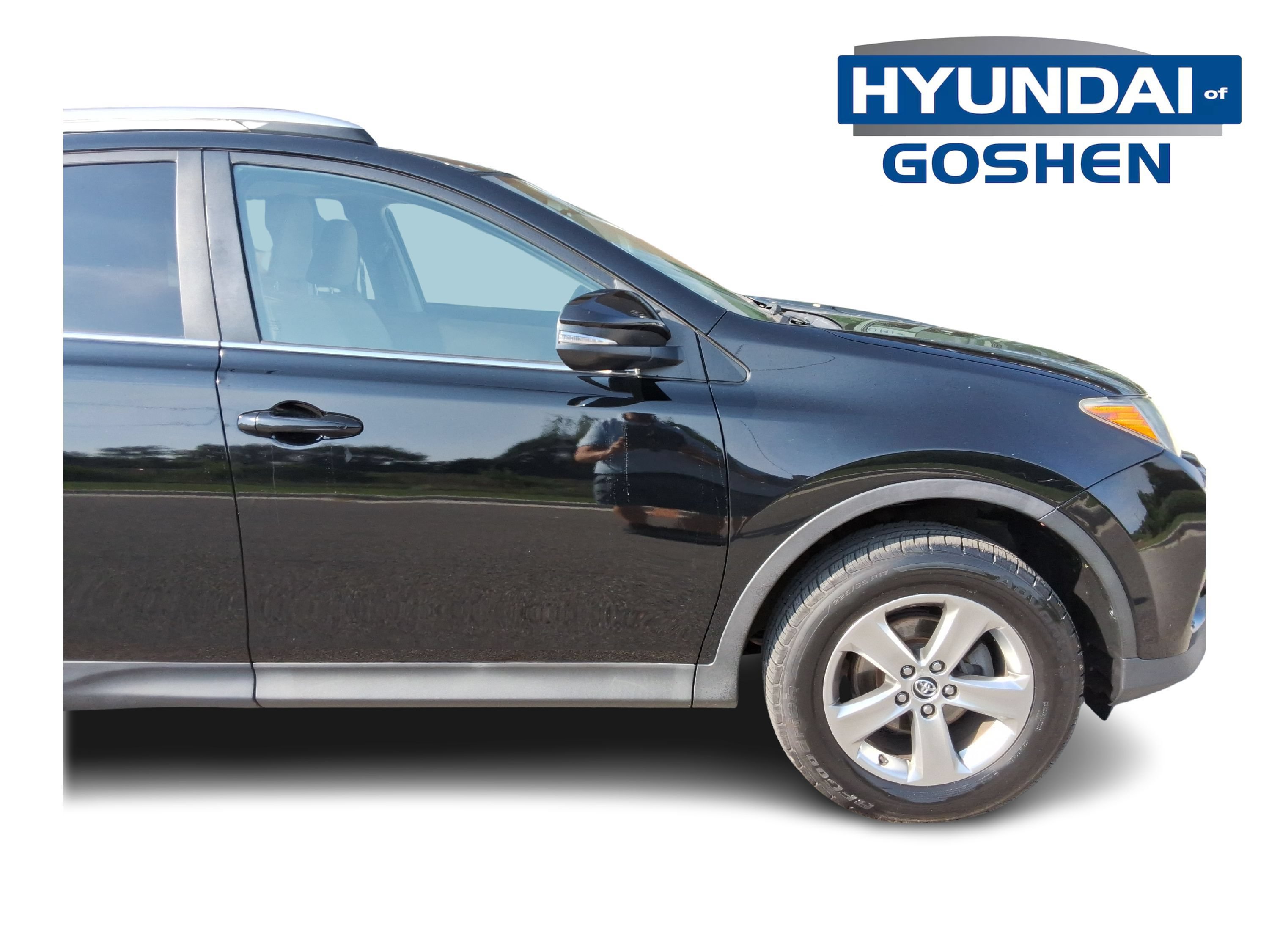 Used 2015 Toyota RAV4 XLE AWD/4WD image 10