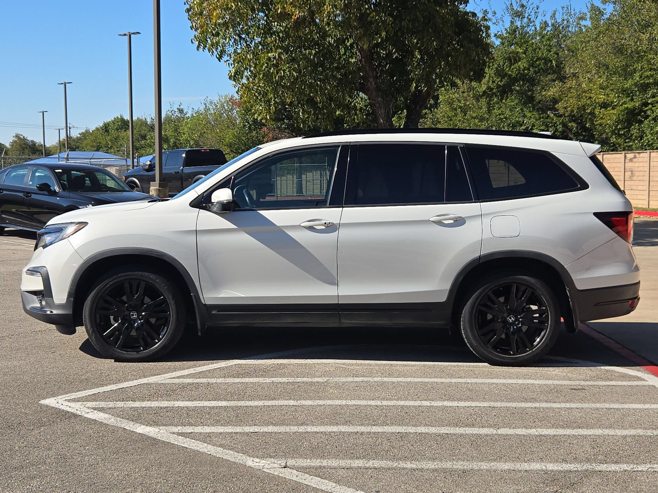 Used 2021 Honda Pilot Black Edition image 6