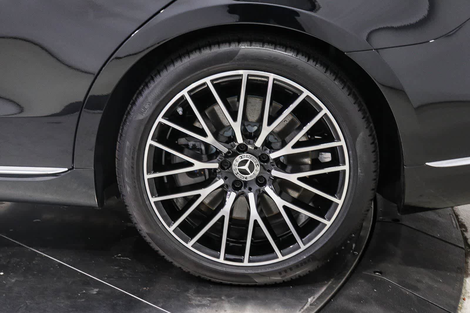 Certified 2026 Mercedes-Benz S 500 4MATIC image 10
