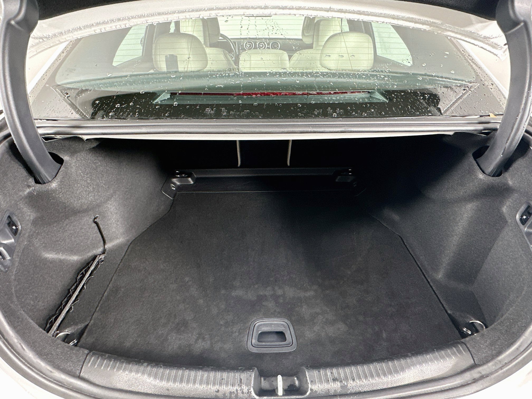 Used 2025 Mercedes-Benz C 300 Sedan image 29