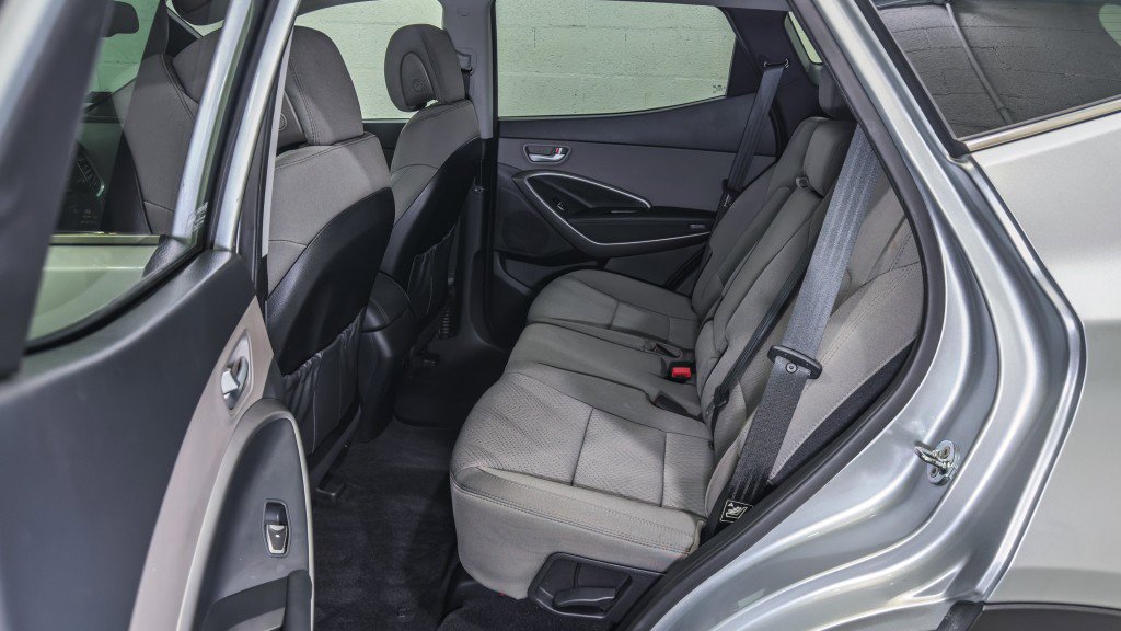 Used 2016 Hyundai Santa Fe Sport w/ Option Group 02 image 14