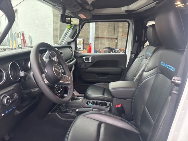 Used 2023 Jeep Wrangler Unlimited Rubicon 4xe image 16