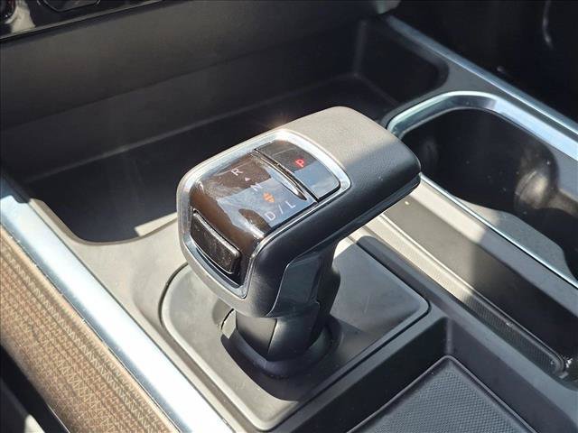 Used 2022 Chevrolet Silverado 1500 LT Trail Boss w/ LT Trail Boss Premium Package AWD/4WD image 11