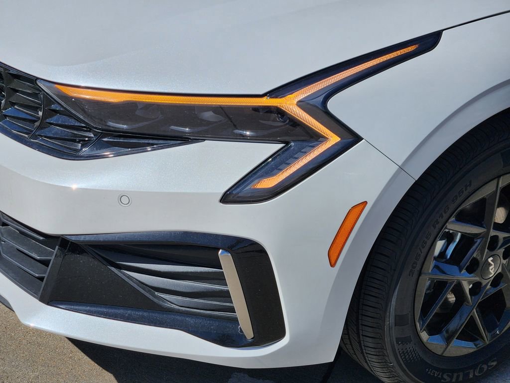 New 2026 Kia K5 LXS FWD image 6